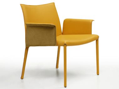 Poltroncina con braccioli NUVOLA Midj