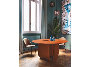 BARRY Round table By Miniforms | design Alain Gilles