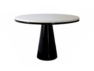 Wooden dining table CHI Moanne
