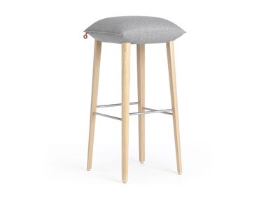 Hochhocker mit Fußstütze mit gepolsterter Sitzfläche SOFT C3710 Mobitec