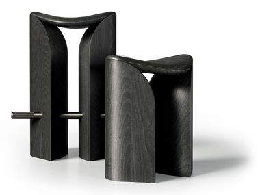 Solid wood stool PI Mozea