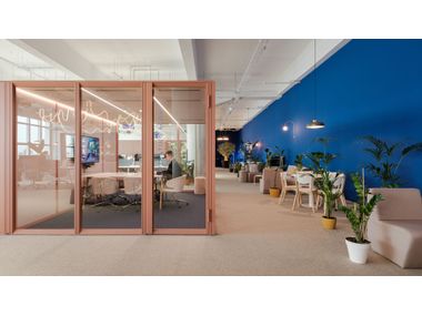 MUTE MODULAR HUB Modular glass and aluminium office booth By Mute