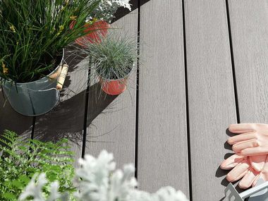 Terrassendiele aus WPC ROBUST NATURinFORM