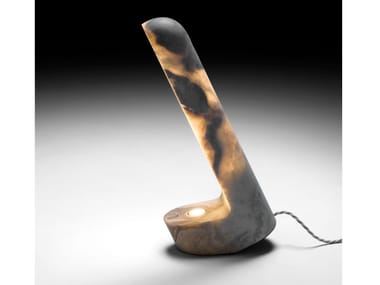 Lampada da tavolo in marmo REVERENCE NEUTRA