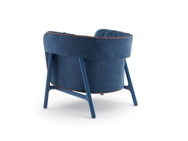 NOBU | Armchair By INNOVA Imbottiti design Antonio Fattore