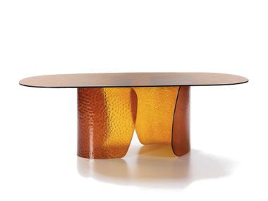 Glass dining table BLUR Naturedesign