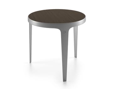 Tavolino rotondo alto con piano in legno HERMAN Natuzzi Italia