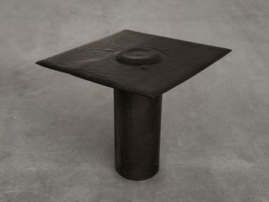 Square lava stone table 1669 Nerosicilia