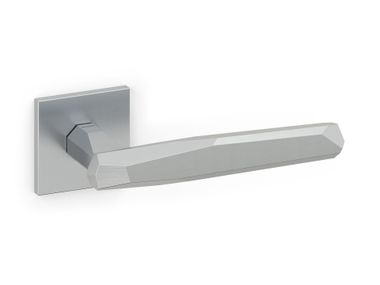 Brass door handle on rose ROCK OLIVARI