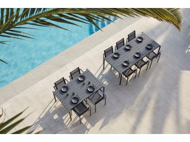 ORIGIN Aluminum table and porcelain stoneware top By POINT | design ...