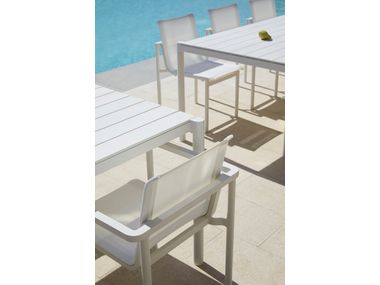 ORIGIN Aluminum table and porcelain stoneware top By POINT | design ...