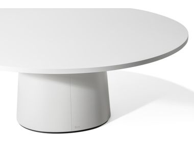 P.O.V. 475 Coffee table By TON | design kaschkasch
