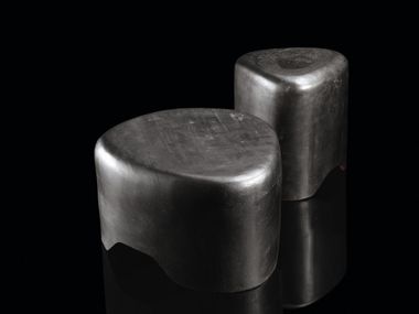 Porcelain stoneware coffee table PEBBLE Henge