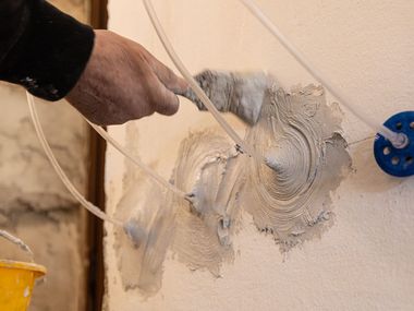 Chemical barrier anti-humidity system KITCOX PETER COX