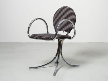 Sillón con tapizado en lana y estructura de acero PH ARM CHAIR PH Pianos & PH Furniture