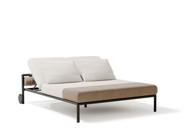 Cama de jardín de tejido acrílico con ruedas RIVOLI POINT
