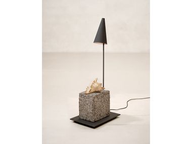 Table lamp METAL AND STONE LAMP Phantom Hands
