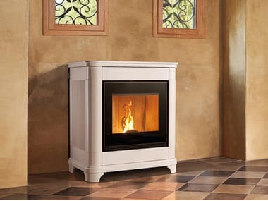 Piazzetta, P945 C Stufa a pellet in maiolica