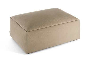 Leather pouf KUBAYA Poltrona Frau