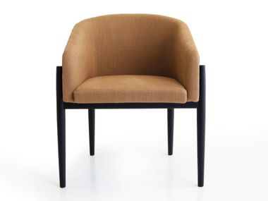Silla de tela y madera con reposabrazos BREZZA Porro