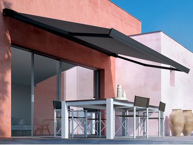 Box motorized aluminium awning T-CODE Pratic