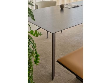 VELASCA Tavolo By Punt
