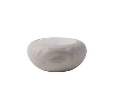 Tavolino da giardino rotondo in polietilene NAMI LOW TABLE Qeeboo