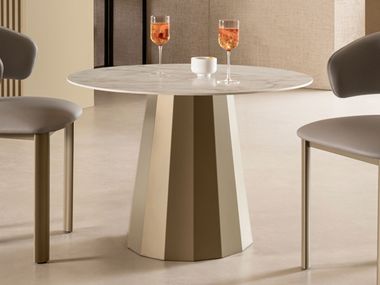 Round metal dining table with ceramic top BISTROT RIFLESSI