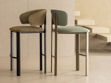 High stool with back VELVET RIFLESSI