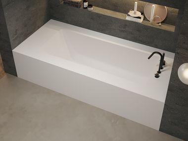 Custom Corian® bathtub AQUILA ALCOVE RILUXA