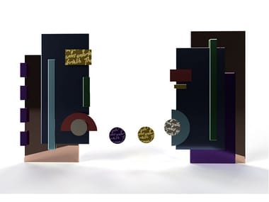 Specchio da terra in vetro colorato BLA BLA R'Kan