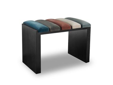 Low upholstered stool PIANO R'Kan