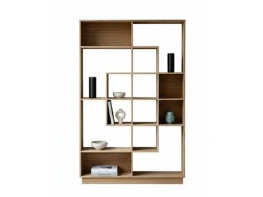 Wood veneer shelving unit FINN Radis