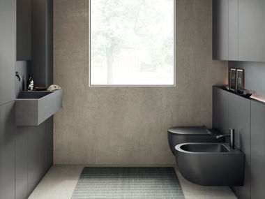 Composizione in laccato opaco Grafite e Corian® Carbon Concrete VISION EVOKE Rexa