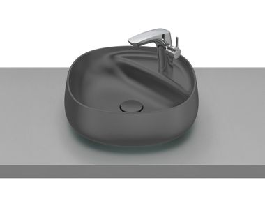 Lavabo singolo da appoggio in ceramica BEYOND 3270B9..0 Roca