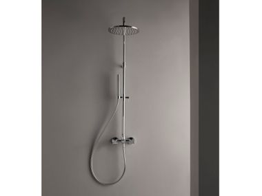 Rubinetterie Treemme, LINE Colonna doccia a parete in ottone con soffione