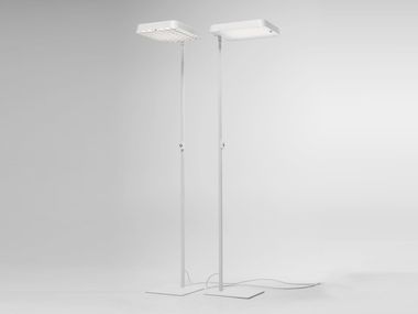 Dimmbar LED Stehleuchte fürs Büro ECLAR F SCHÄTTI LEUCHTEN