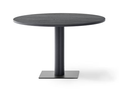 Round ash table with central base LUCY SIPA