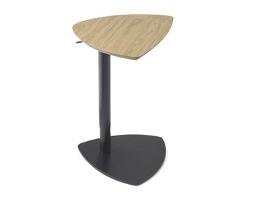 Triangular height-adjustable side table REGOLO SITIA