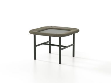 Square garden side table in aluminum and rope RONDA SKLD Studio