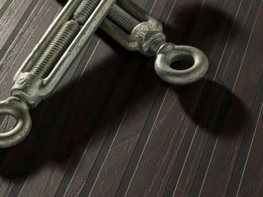 Kante / Möbelfolie R56 STRIPPEDWOOD Saviola