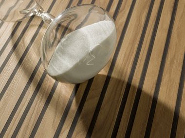 Kante / Möbelfolie R76 STRIPPEDWOOD Saviola