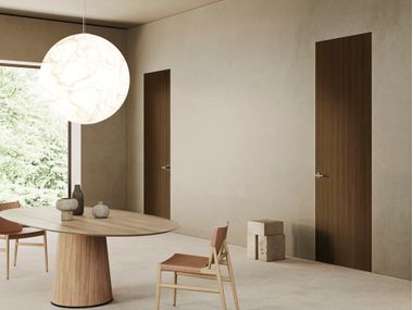 Scrigno, FLUA Porta a battente a filo muro