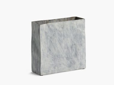 Vaso in metallo VASE 02 Serax