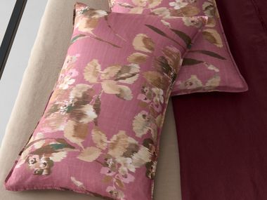 Printed ramie pillow case with floral pattern NAP CIN Society Limonta