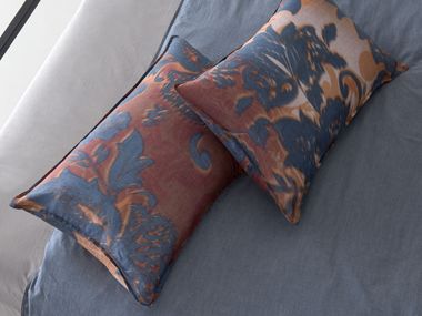 Printed ramie pillow case with floral pattern NAP PAI Society Limonta