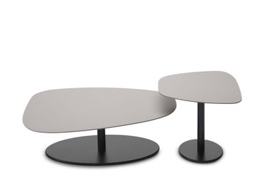 Square coffee table .LEPTOS LOUNGE BT Spiegels