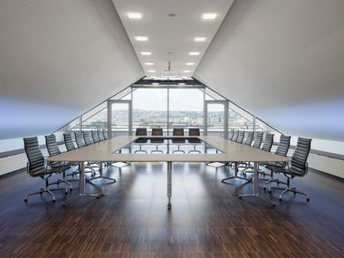 TALK Wooden meeting table By RENZ | design Jehs+Laub