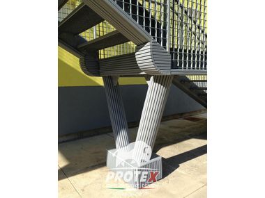 Fireproof Ethylene-vinyl acetate Impact protection Fire escape stair ...