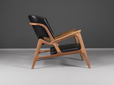 Poltrona in pelle con braccioli con schienale alto TISA HOOKL und STOOL